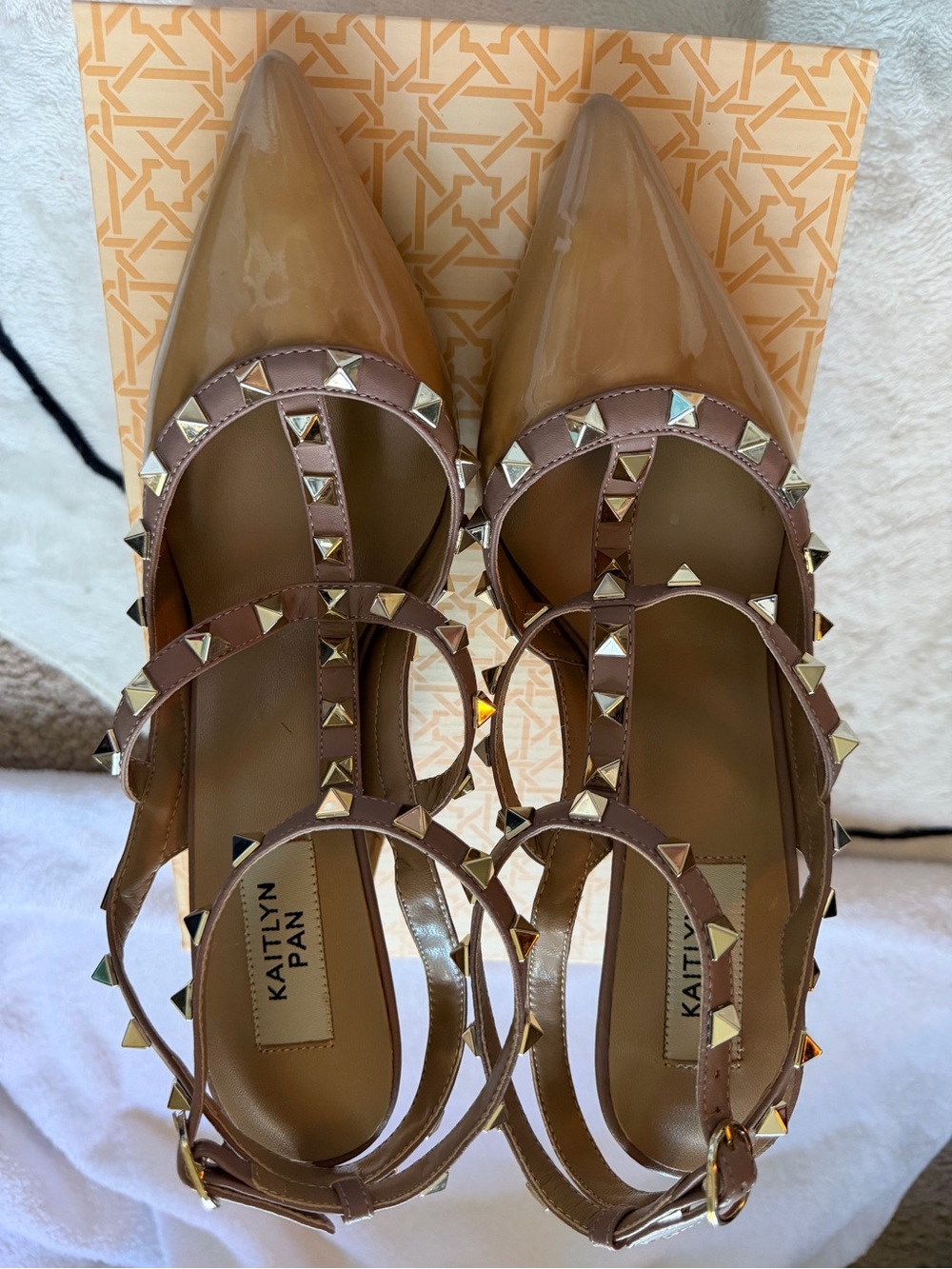 Kaitlyn Pan Nude Poudre Rockstud Slingback Pumps